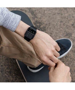 Reloj Casio CA-53WF-1BEF Digital Calculadora Hombre