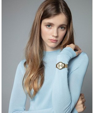 Reloj MARK MADDOX Para Mujer - Caja y Brazalete de Acero IP Dorado con Esfera Dorada 10 ATM - MM1024-23