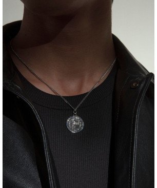 Collar VICEROY Para Hombre - Cadena de Acero con Colgante Redondo Tallado - 14214C01000