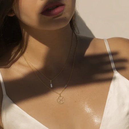 Collar VICTORIA CRUZ Macedonia Para Mujer - Rectángulo de Cristal en Plata de Ley - Light Peach - Baño Oro 18KT | A3662-63DG