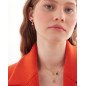 Collar Corto VICTORIA CRUZ Birthstone Para Mujer - Lágrima de Cristal en Plata de Ley Chrysolite - Baño en Oro 18KT | A5504-22DG