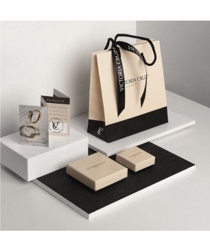 Pendientes VICTORIA CRUZ Basic Para Mujer - Cristal en Plata de Ley Light Topaz Forma Círculo (7mm) - Baño Oro 18KT | A3331-06DT