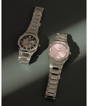 Reloj VICEROY 45009-33 colección Laura Escanes caja de acero con doble bisel en acero Ip dorado con cristal zafiro 10 atm