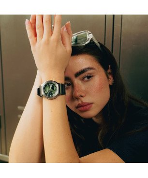Reloj G-SHOCK Unisex – Metal Octogonal Tough Solar y Bluetooth® | 20 BAR | Correa Bio-Resina y Esfera Verde – GBM-2100A-1A3ER