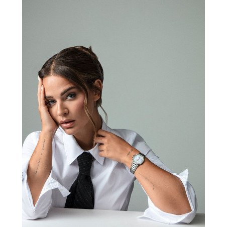 Reloj VICEROY Mujer Colección Laura Escanes - Caja y Correa Acero - Esfera Madreperla - 6 Diamantes Creados | 10 ATM | 45112-07