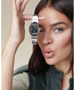 Reloj VICEROY Mujer Colección Laura Escanes - Esfera Negra con Doble Bisel IP Negro y Brazalete de Acero | 10 ATM | 45000-53