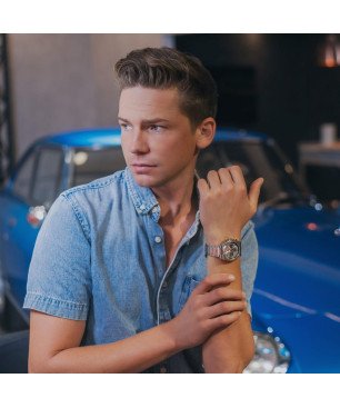 Reloj Casio EDIFICE Hombre - Cronógrafo Correa de Acero y Diseño Deportivo - Esfera Plateada/Negra | 10 BAR | EFB-730D-7AVUEF