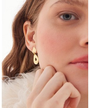 Pendientes VICTORIA CRUZ Alaska Para Mujer - Lágrimas con Textura en Plata de Ley - Baño en Oro 18KT | A5583-DT