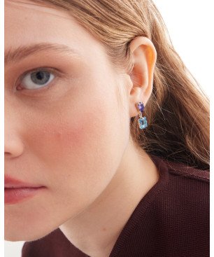 Pendientes Cortos VICTORIA CRUZ Borea Para Mujer - Cristales en Plata de Ley Azul y Morado - Baño Rodio | A5474-10HT