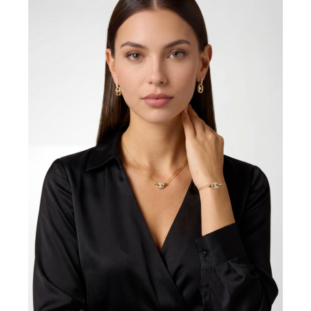 Collar GUESS Marina Mujer - Doble Cadena de Acero IP Dorado - Eslabón Marinero Central con Pedrería | JUBN06220JWYGT-U