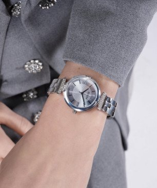 Reloj GUESS Array Mujer - Analógico Brazalete y Esfera de Acero Plateado - Detalles de Pedrería | 3 ATM | GW0762L1