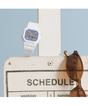 Reloj BABY-G Casio Azul Mujer Esfera Nacarada BGD-565SC-2BER