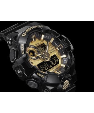 Reloj G-SHOCK Hombre Analógico-Digital de Resina Negra y Dorada con Esfera Negra GA-710GB-1AER